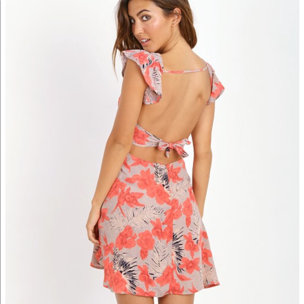 For love and lemons hula dress size small